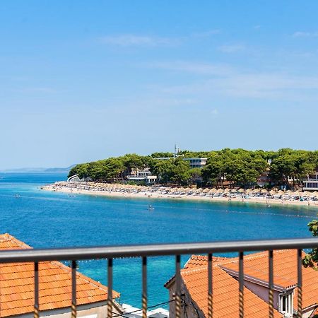 Luxury Apartments Azalea Примоштен Экстерьер фото