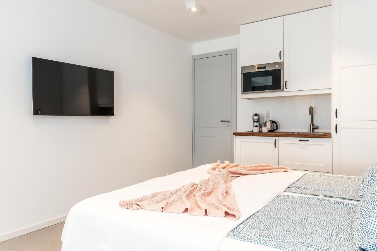 Luxury Apartments Azalea Примоштен Экстерьер фото