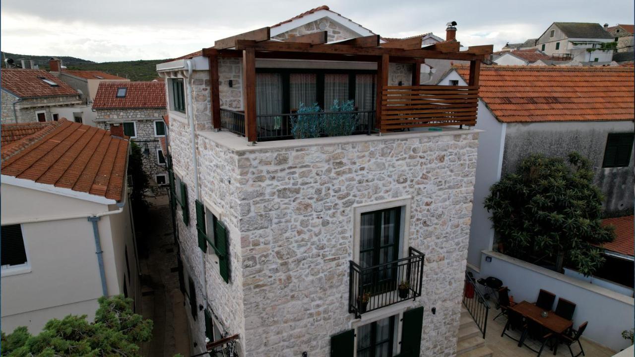 Luxury Apartments Azalea Примоштен Экстерьер фото